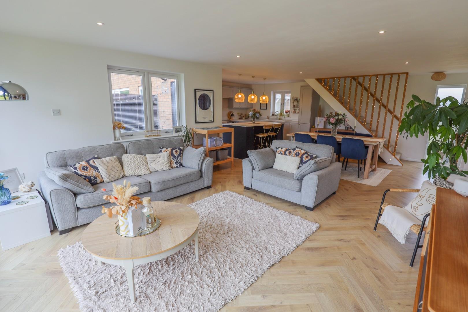 33 Shakespeare Drive, Llantwit Major, Vale Of Glamorgan, CF61 1WW